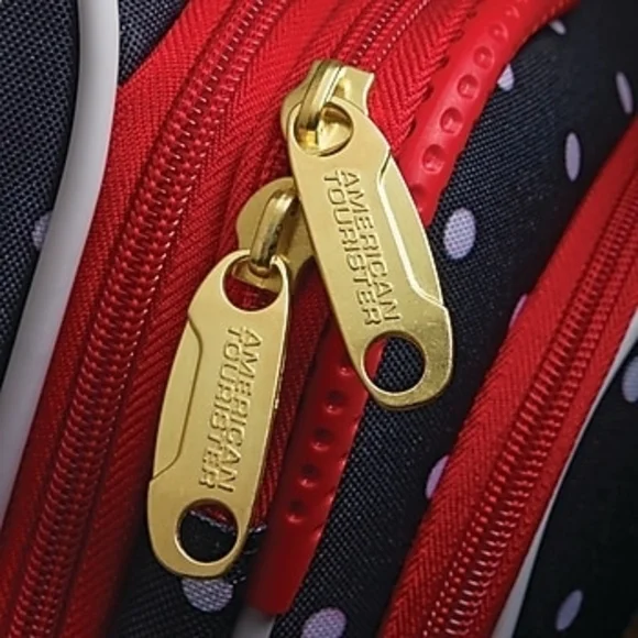 American Tourister Disney 28" Minnie Mouse Red Bow Suitcase, 4-Wheeled Spinner - Picture 5 of 13